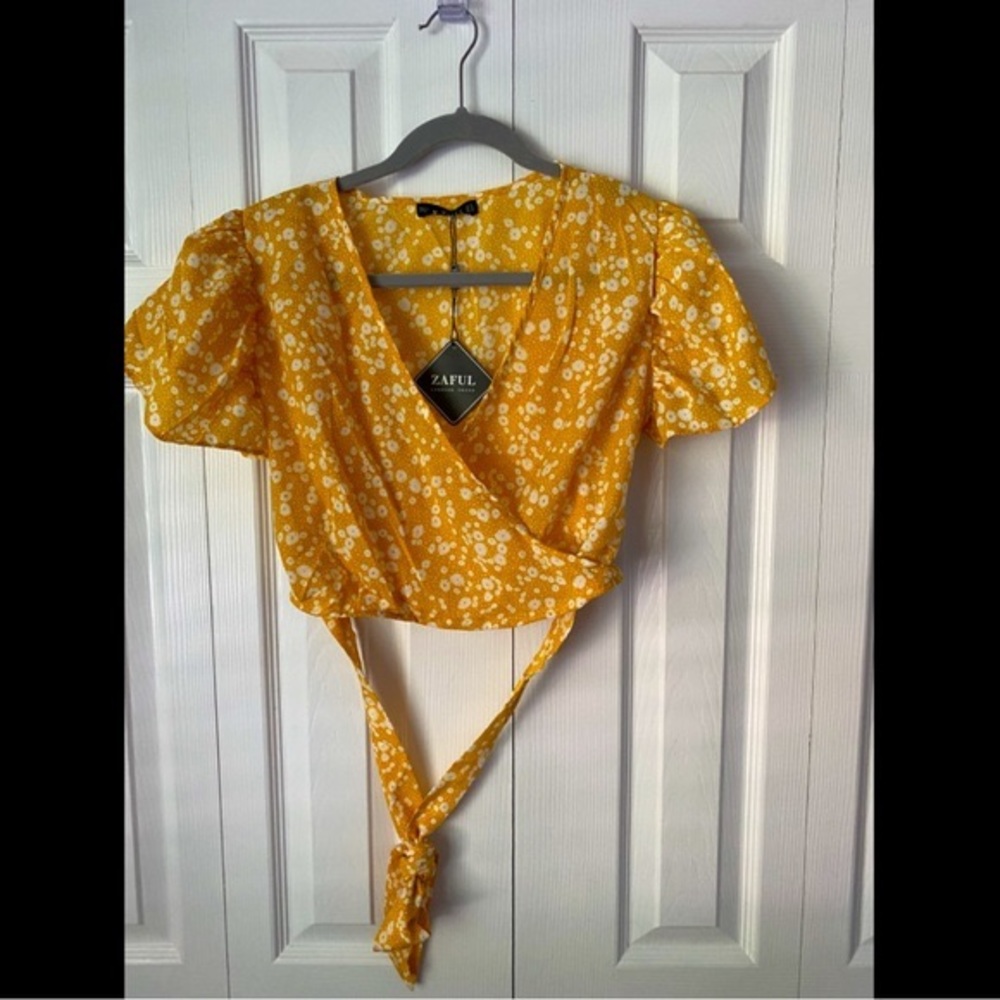 Yellow Floral Crop-top